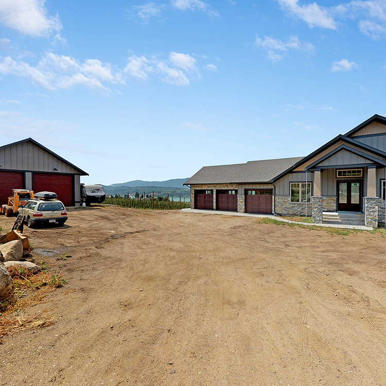 Lake Country, BC - Custom Home Build